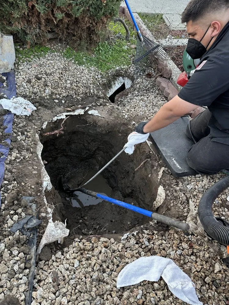 Slide of Rooter Solutions