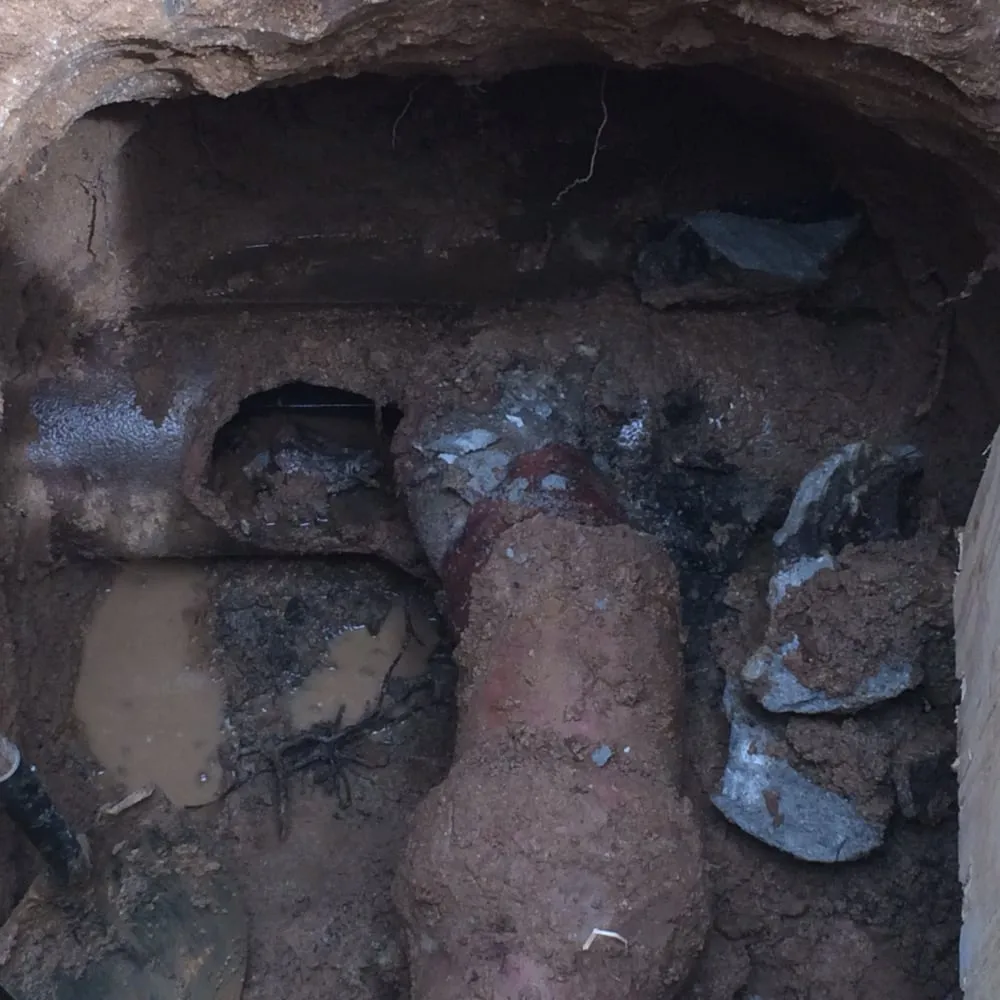 Slide of Rooters & Plumbing On Time