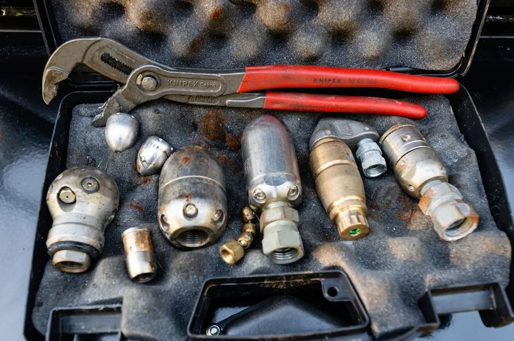 Slide of Roots Be Gone