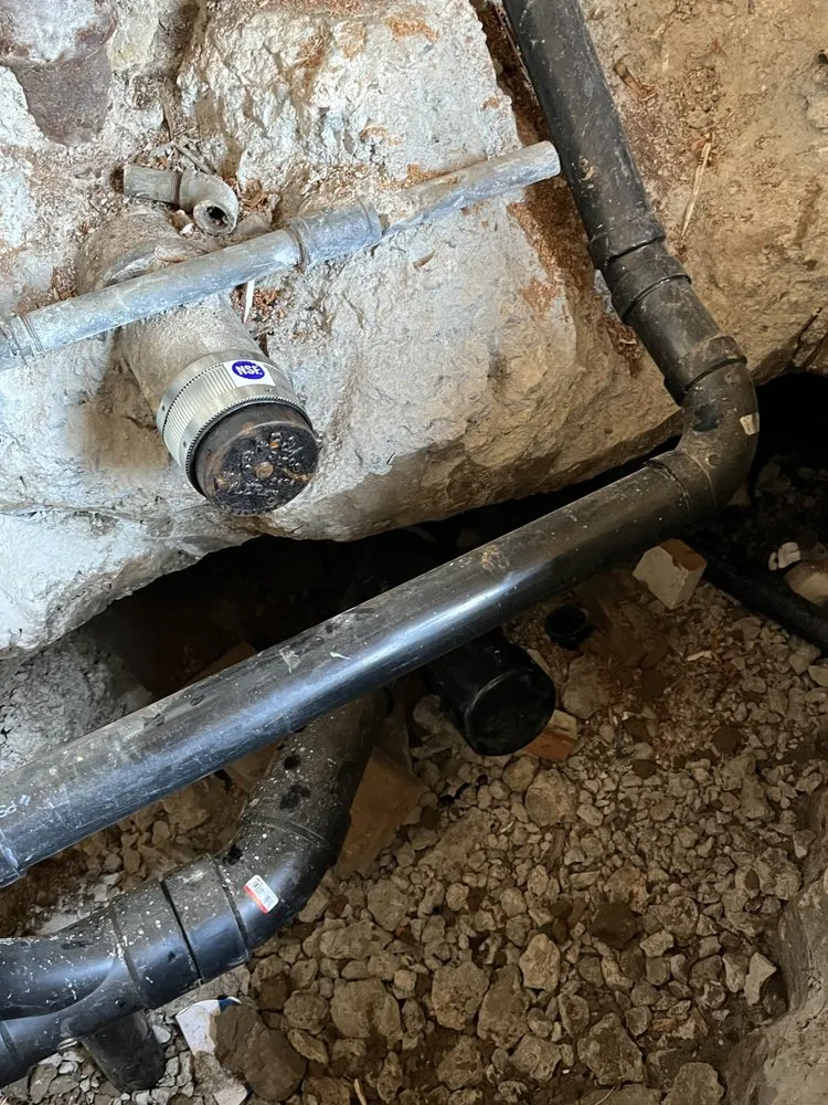 Slide of Roques Plumbing