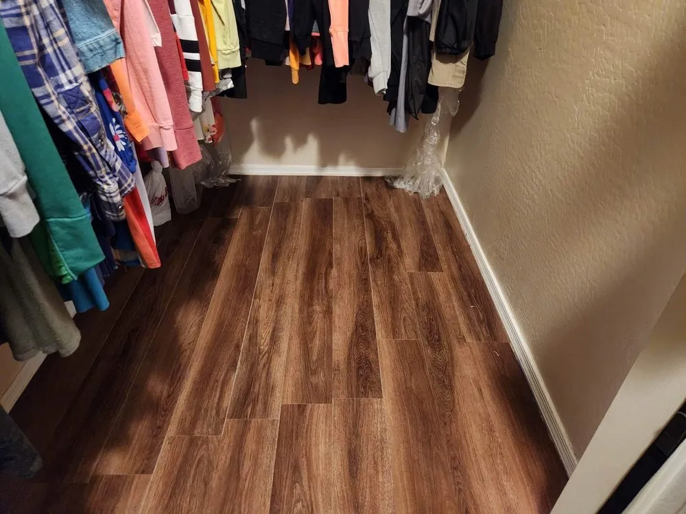 Slide of Rosé Restoration and Handyman