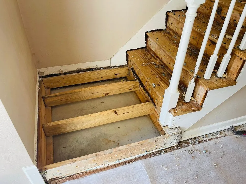 Slide of Rosario Remodeling