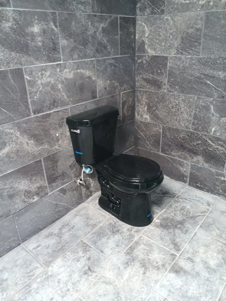 Slide of Roscoes Master Plumbing Services