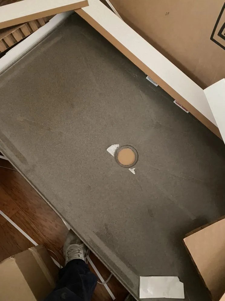 Slide of Rosendo Bathroom