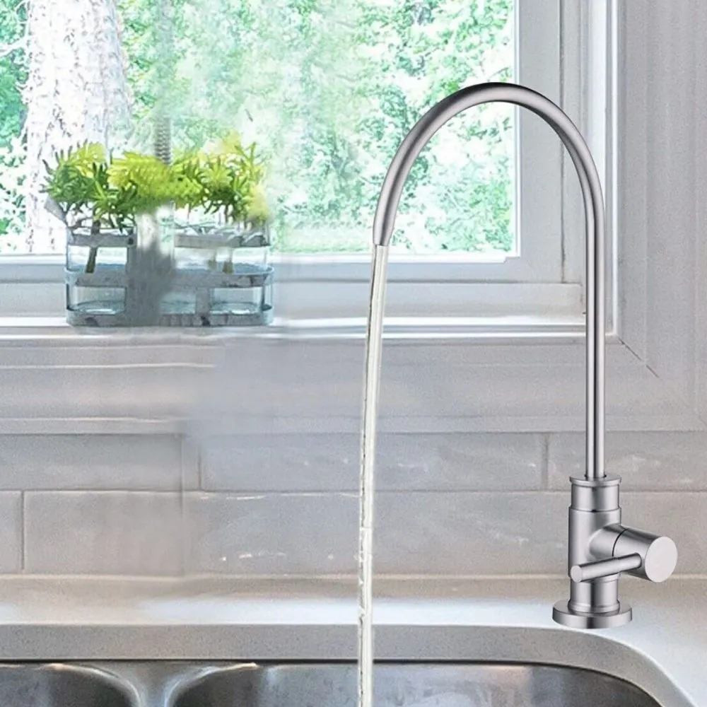 Slide of Rose's Home Services