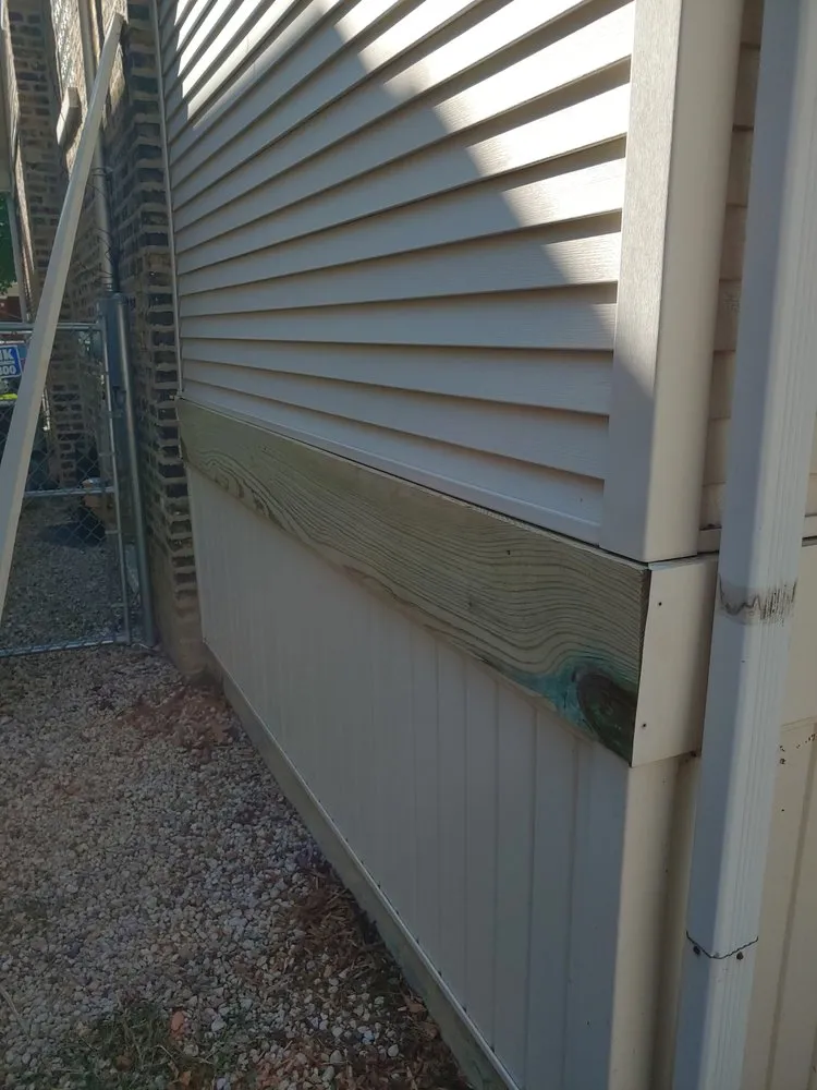 Trusted drain cleaning in Chicago, IL by Rosso Handyman Services