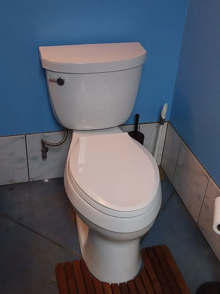 Quality water heater service for homes in Maui, HI by Roto-Rooter Plumbing & Drain Services