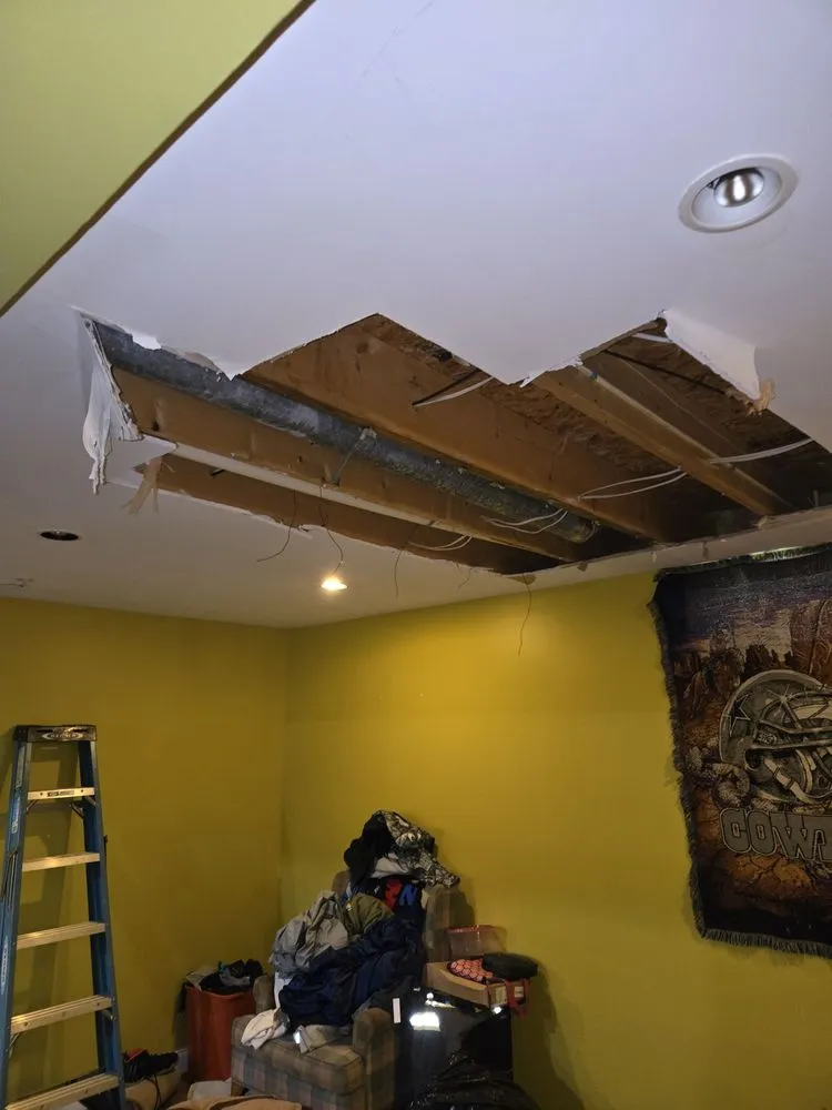Quality emergency plumbing for homes in Alexandria, VA by Roto-Rooter Plumbing & Water Cleanup