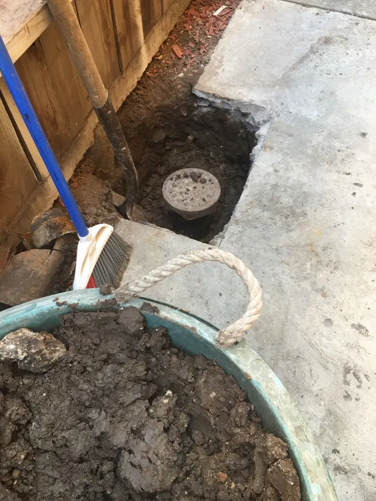 Emergency emergency plumbing experts serving Alhambra, CA - Roto-Rooter Plumbing & Water Cleanup