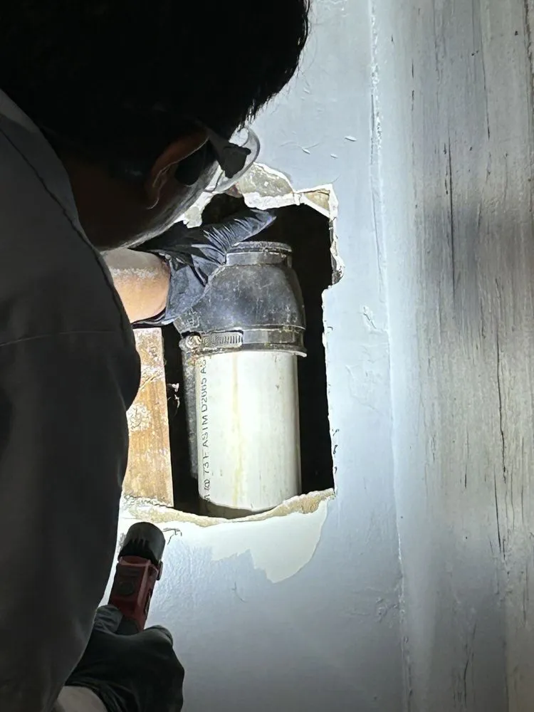 Slide of Roto-Rooter Plumbing & Water Cleanup