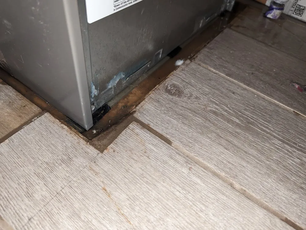 Top-rated water heater service for homes in Chicago, IL by Roto-Rooter Plumbing & Water Cleanup