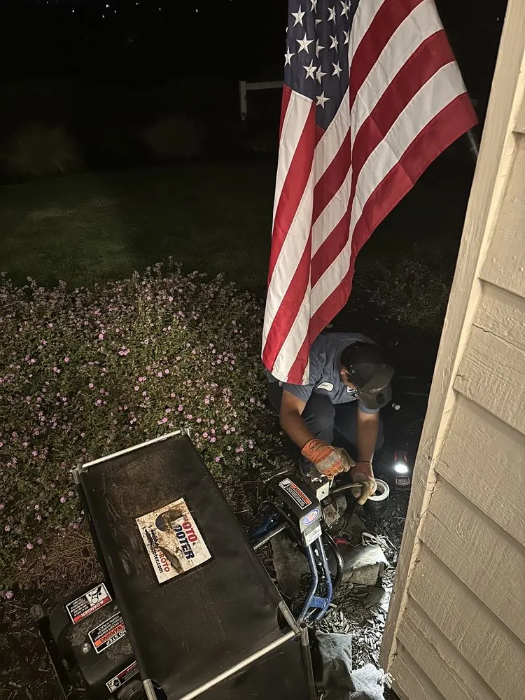 Slide of Roto-Rooter Plumbing & Water Cleanup