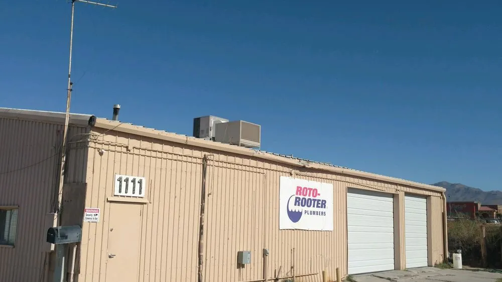 Slide of Roto-Rooter Plumbing & Water Cleanup