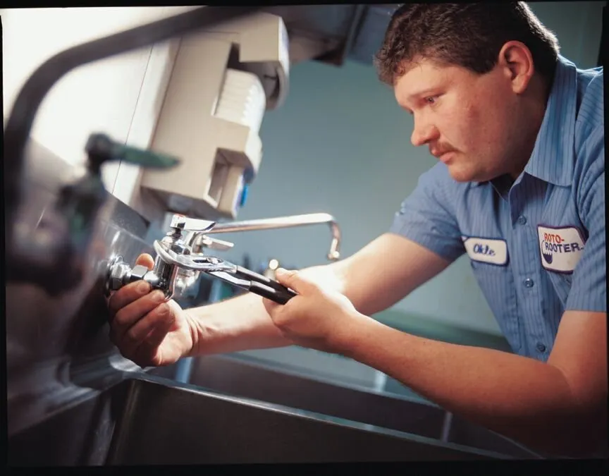 Expert water heater service in El Paso, TX by Roto-Rooter Plumbing & Water Cleanup