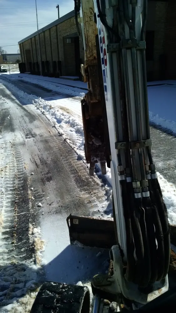 Top-rated emergency plumbing experts serving Hickory, NC - Roto-Rooter Plumbing & Water Cleanup