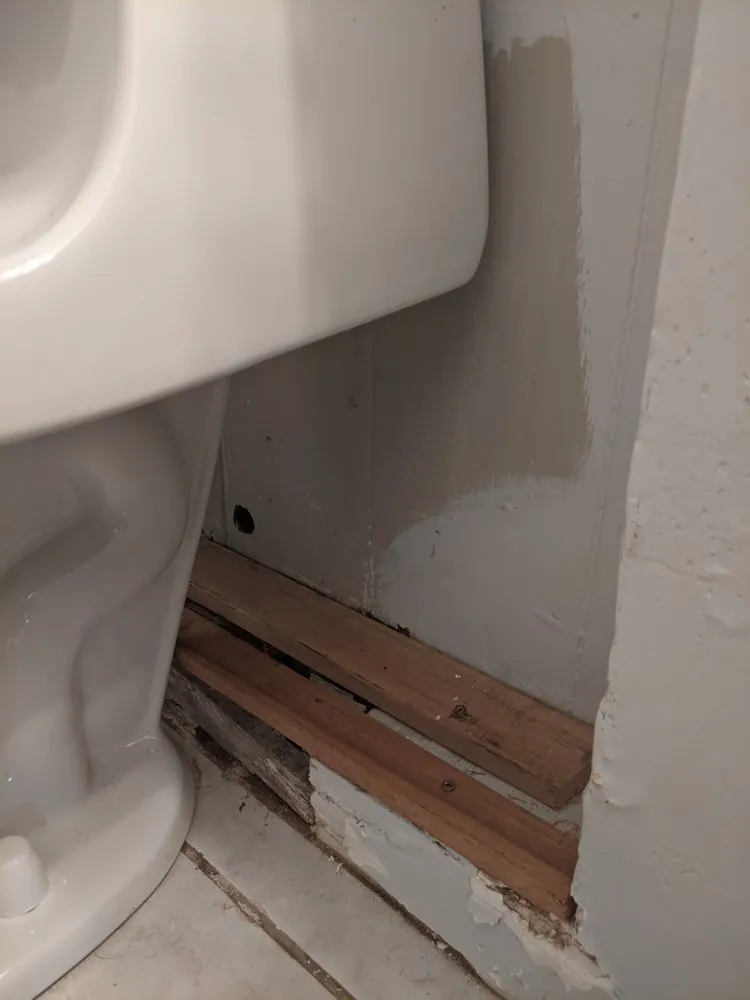 Top-rated water heater service for homes in Honolulu, HI by Roto-Rooter Plumbing & Water Cleanup