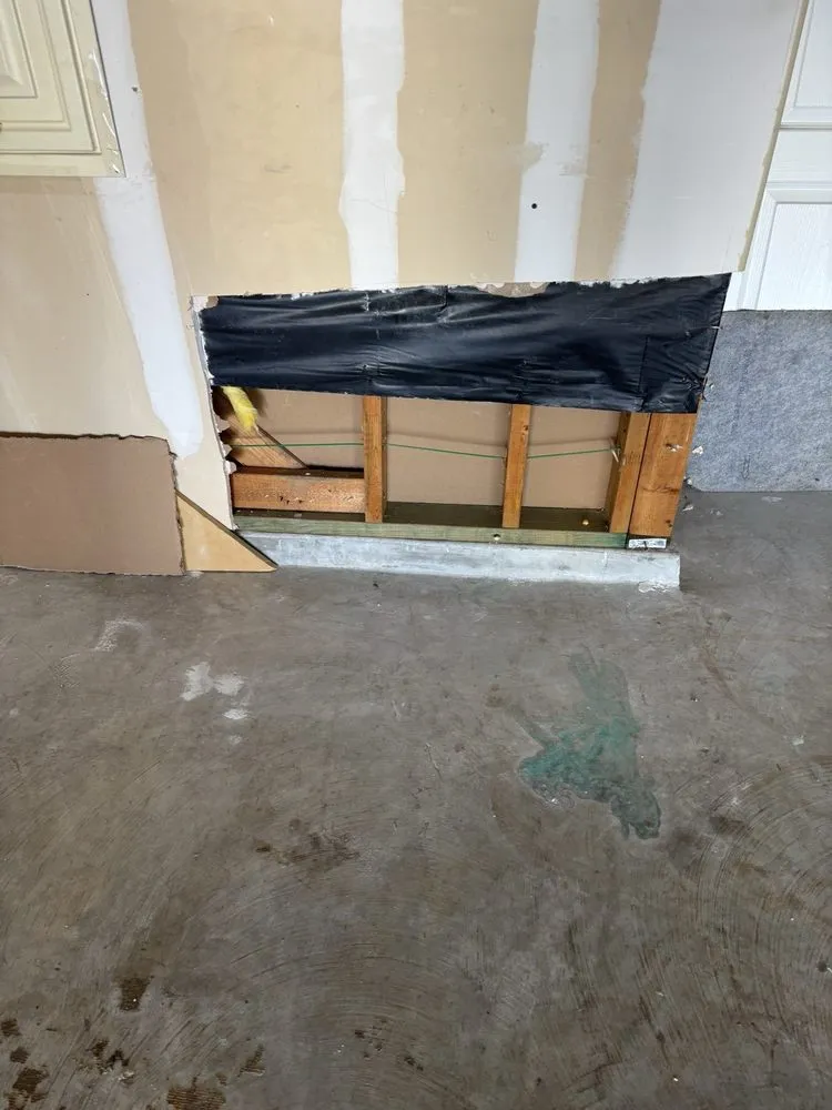 Professional water heater service service in Houston, TX - Roto-Rooter Plumbing & Water Cleanup