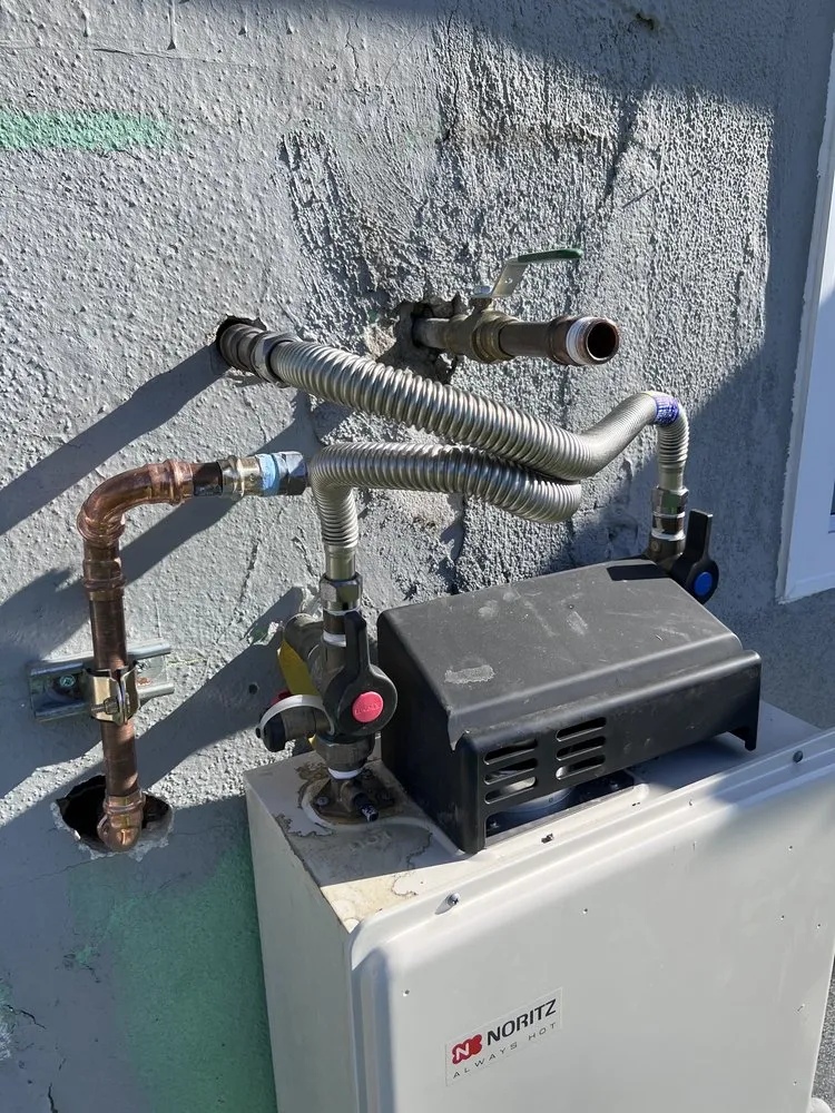 Affordable water heater service experts serving Inglewood, CA - Roto-Rooter Plumbing & Water Cleanup