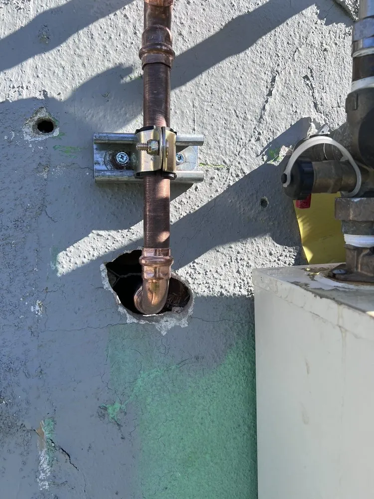 Reliable emergency plumbing service in Inglewood, CA - Roto-Rooter Plumbing & Water Cleanup