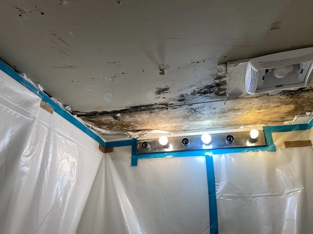 Slide of Roto-Rooter Plumbing & Water Cleanup