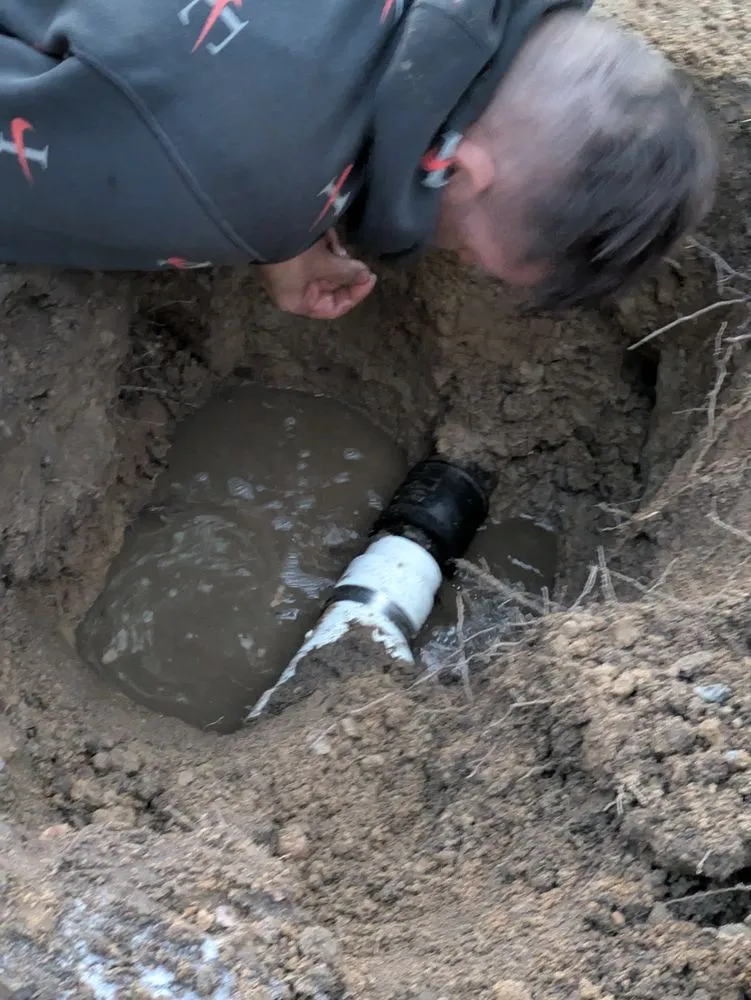 Emergency emergency plumbing in Livonia, MI by Roto-Rooter Plumbing & Water Cleanup