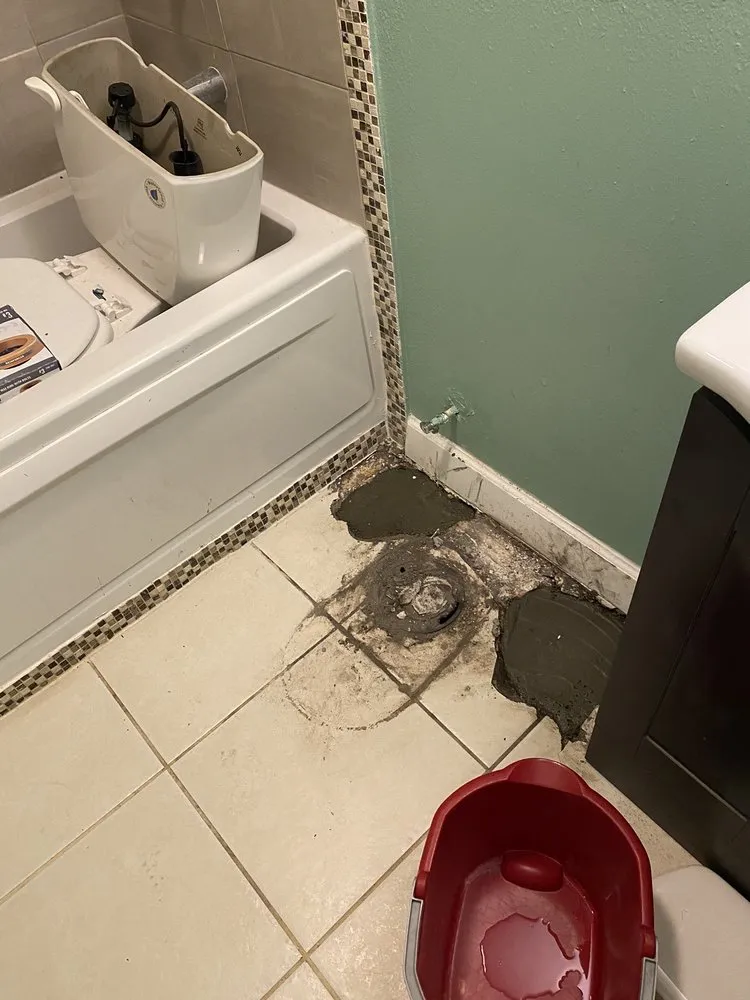 Slide of Roto-Rooter Plumbing & Water Cleanup