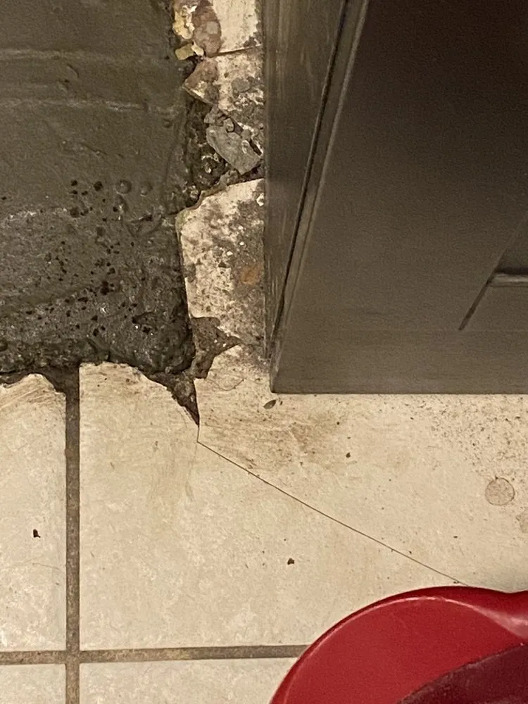 Slide of Roto-Rooter Plumbing & Water Cleanup