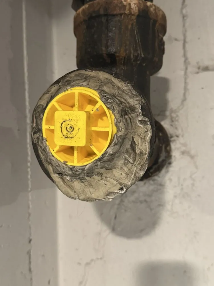 Slide of Roto-Rooter Plumbing & Water Cleanup