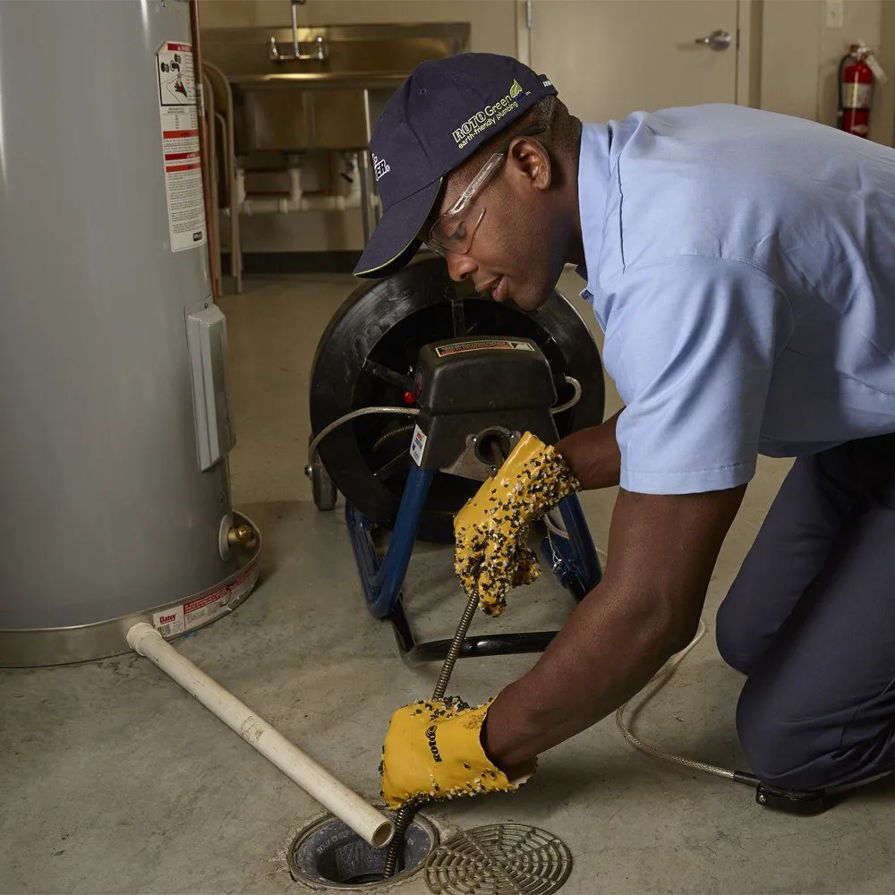 Professional pipe repair experts serving Palm Springs, CA - Roto-Rooter Plumbing & Water Cleanup