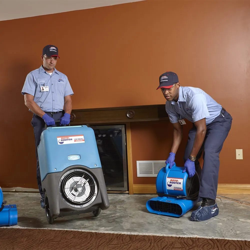 Slide of Roto-Rooter Plumbing & Water Cleanup