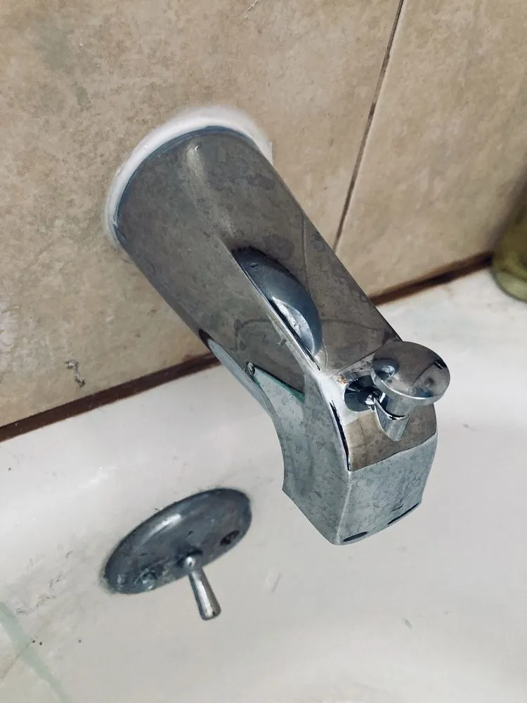Professional emergency plumbing experts serving Reno, NV - Roto-Rooter Plumbing & Water Cleanup