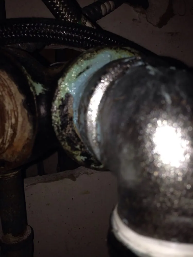 Slide of Roto-Rooter Plumbing & Water Cleanup