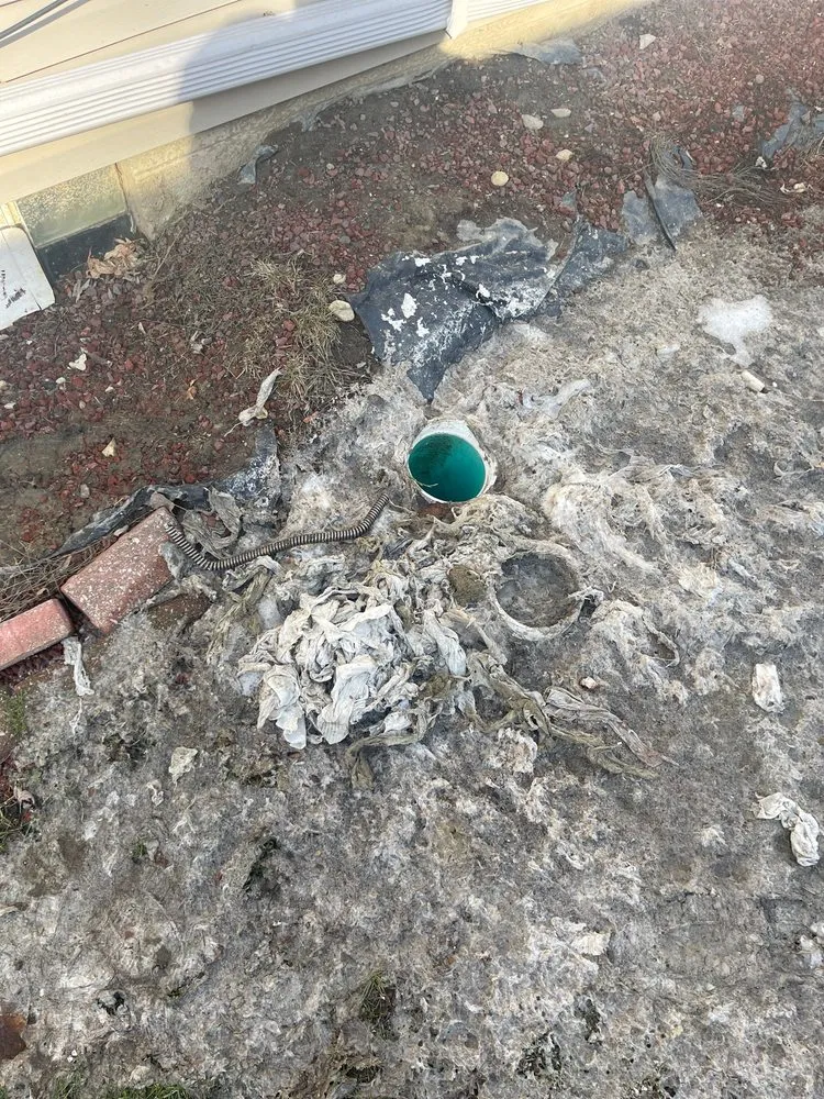 Slide of Roto-Rooter Plumbing & Water Cleanup