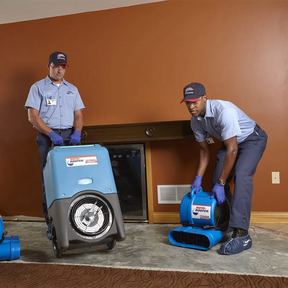 Slide of Roto-Rooter Plumbing & Water Cleanup