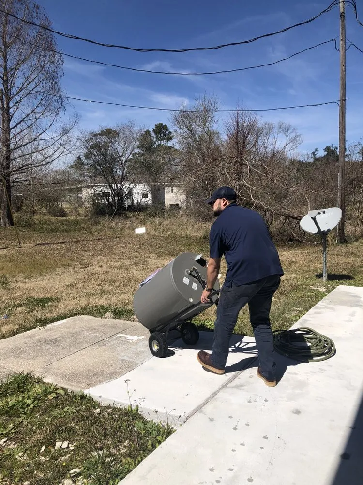 Emergency water heater service experts serving Westlake, LA - Roto-Rooter Plumbing & Water Cleanup