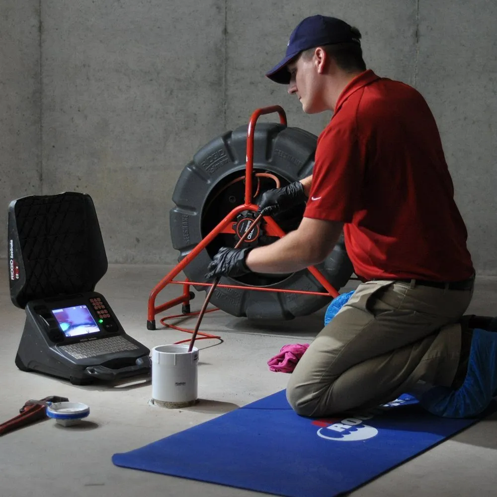 Slide of Roto-Rooter Plumbing & Water Cleanup