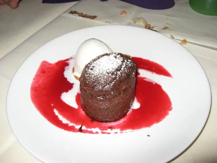 Top-rated pipe repair service in Rockford, IL - Roto-Rooter Plumbing, Drain, & Water Damage Cleanup Service