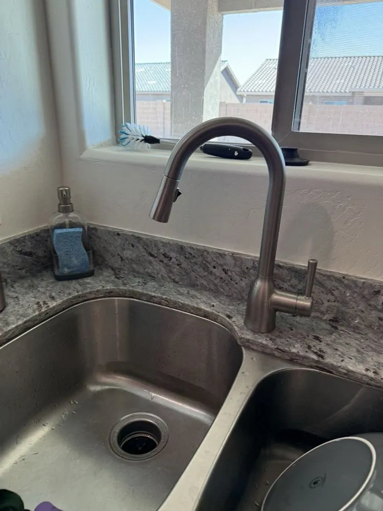 Professional emergency plumbing experts serving Yuma, AZ - Roto-Rooter Plumbing Yuma