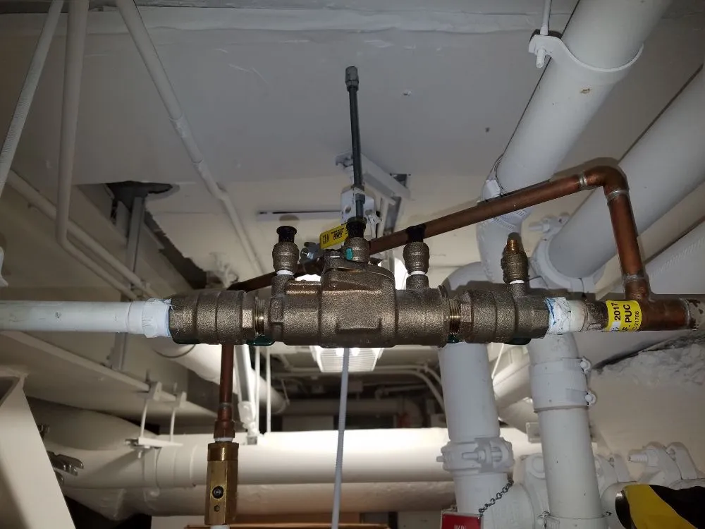 Slide of Roy Coto Plumbing