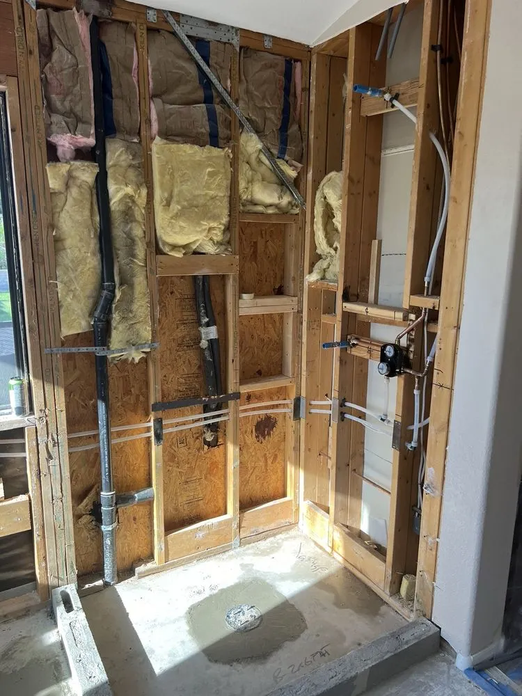 Slide of Roy Dossey Plumbing