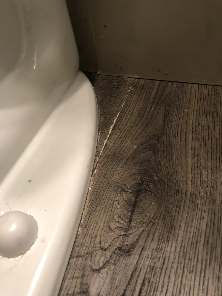 Slide of Roy Dossey Plumbing