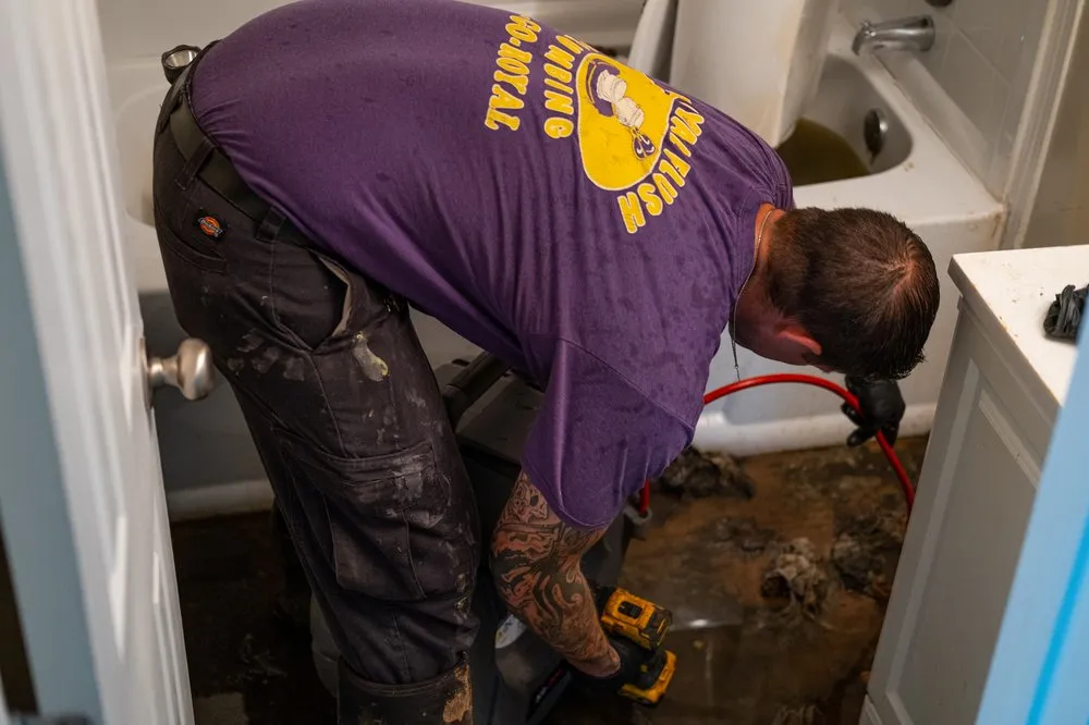 Emergency leak detection service in Snellville, GA - Royal Flush Plumbing - Snellville