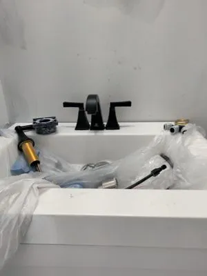 Royalty Handywork Logo