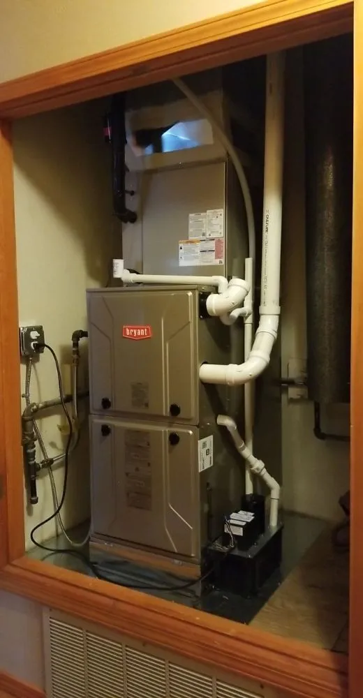 Slide of Royalty Heating & Cooling