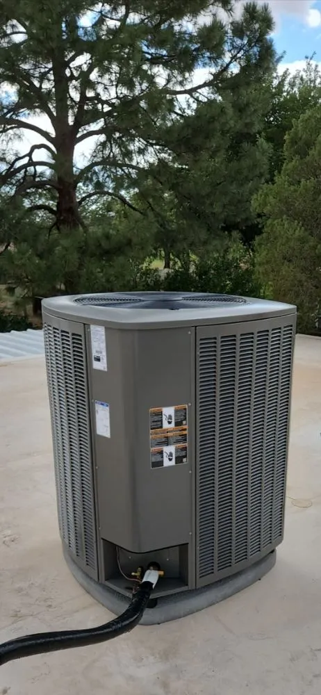 Slide of Royalty Heating & Cooling