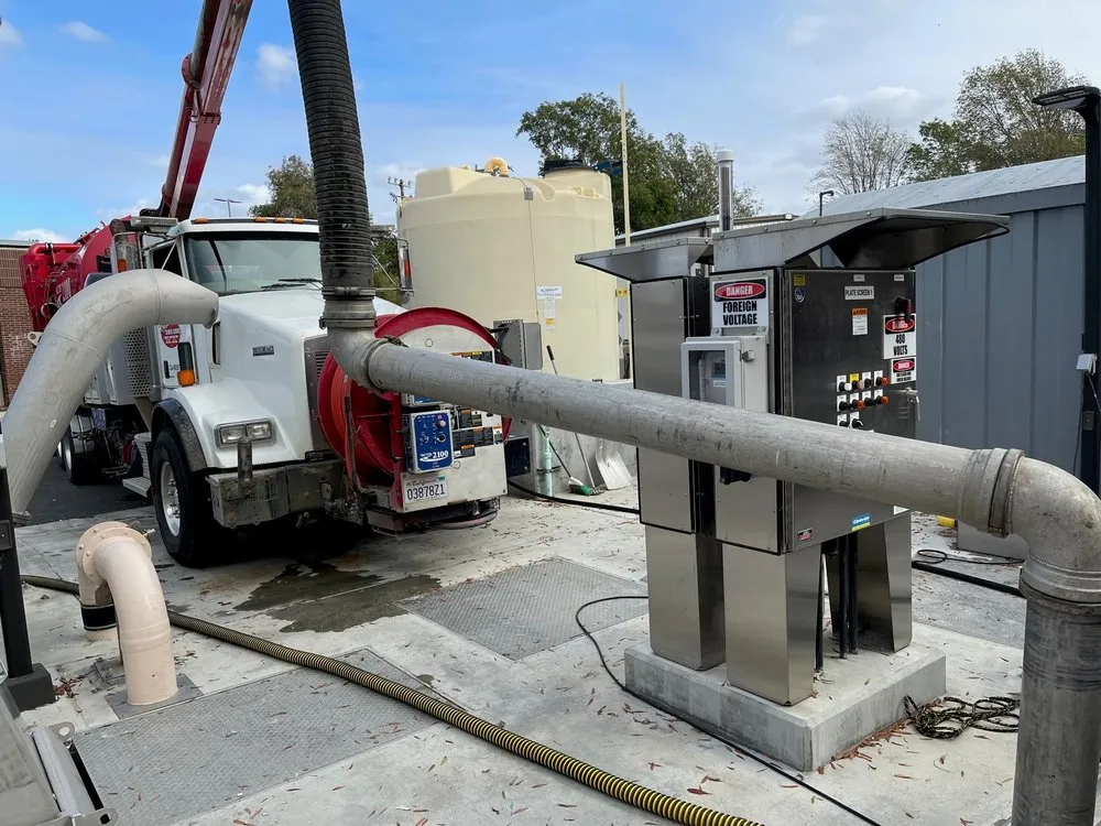 Emergency emergency plumbing in Cotati, CA by Roy's Sewer Service