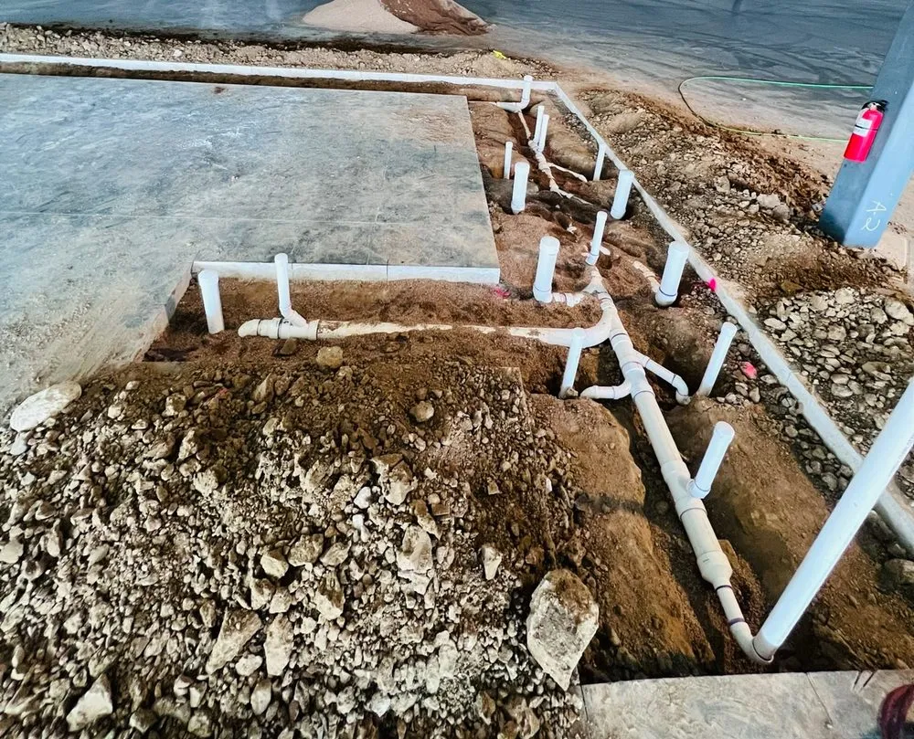 Slide of R&R Construction Services