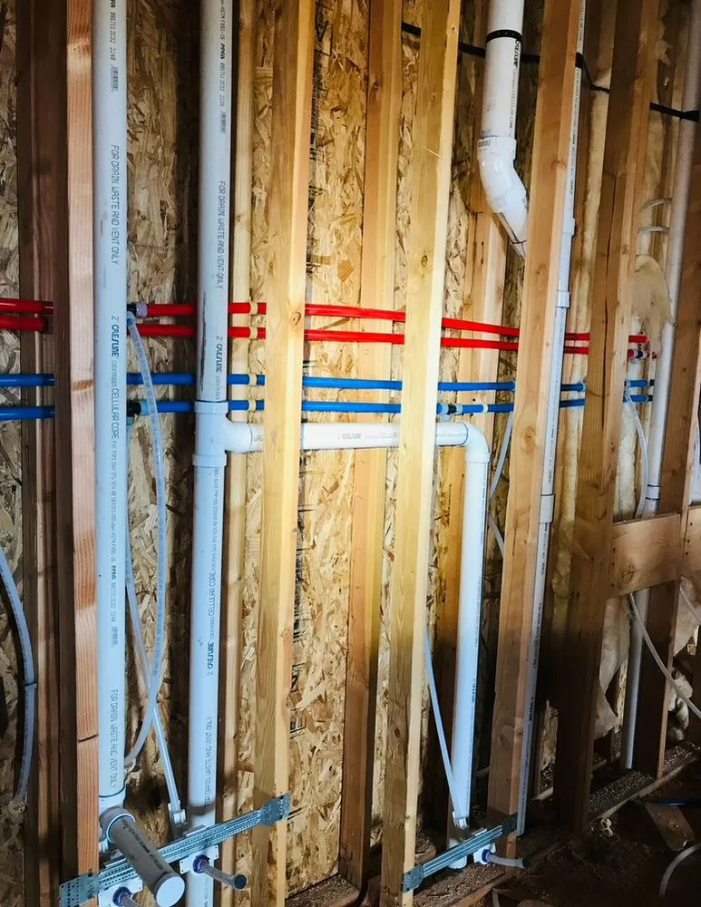 Slide of R&R Construction Services