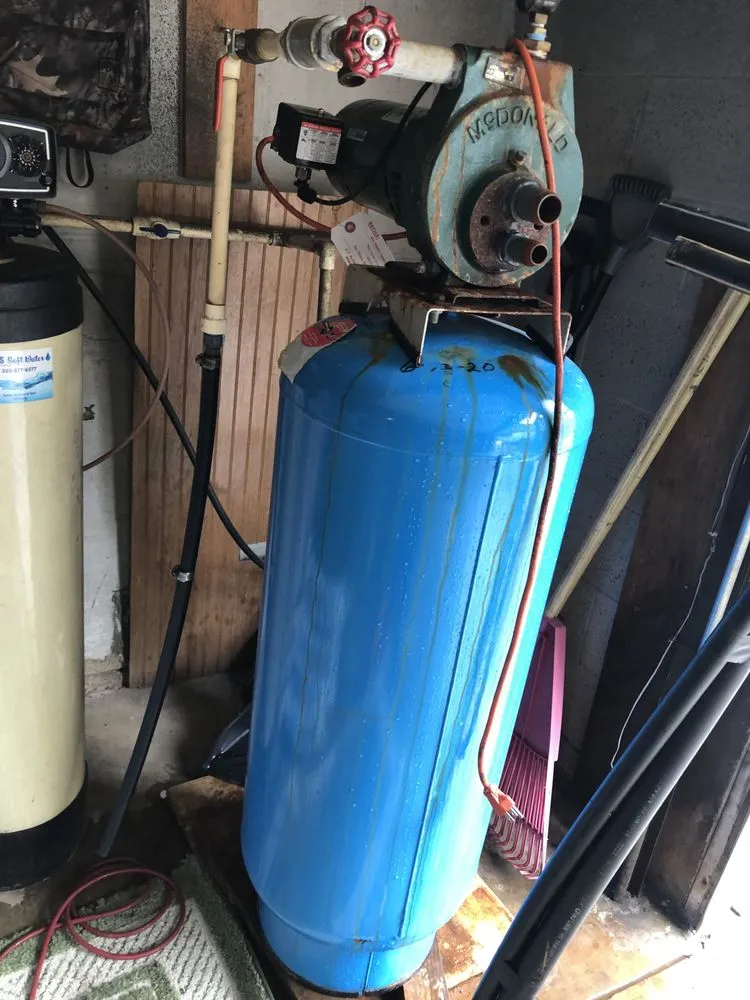 Slide of R&R Handy Services