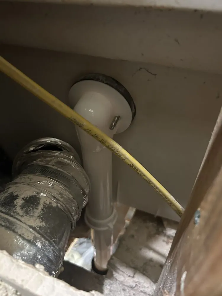 Slide of R&R Plumbing